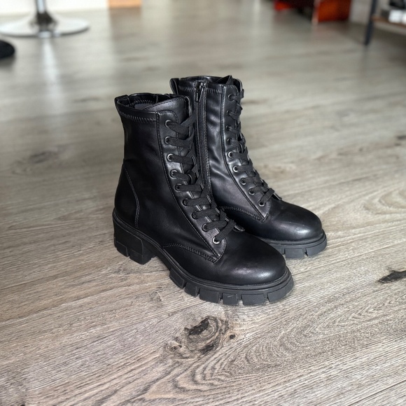 Vegan Combat Boots - W9 - Picture 4 of 4
